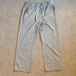 Vuori Halo Essential Wide-Leg Crop- Gray, Size S